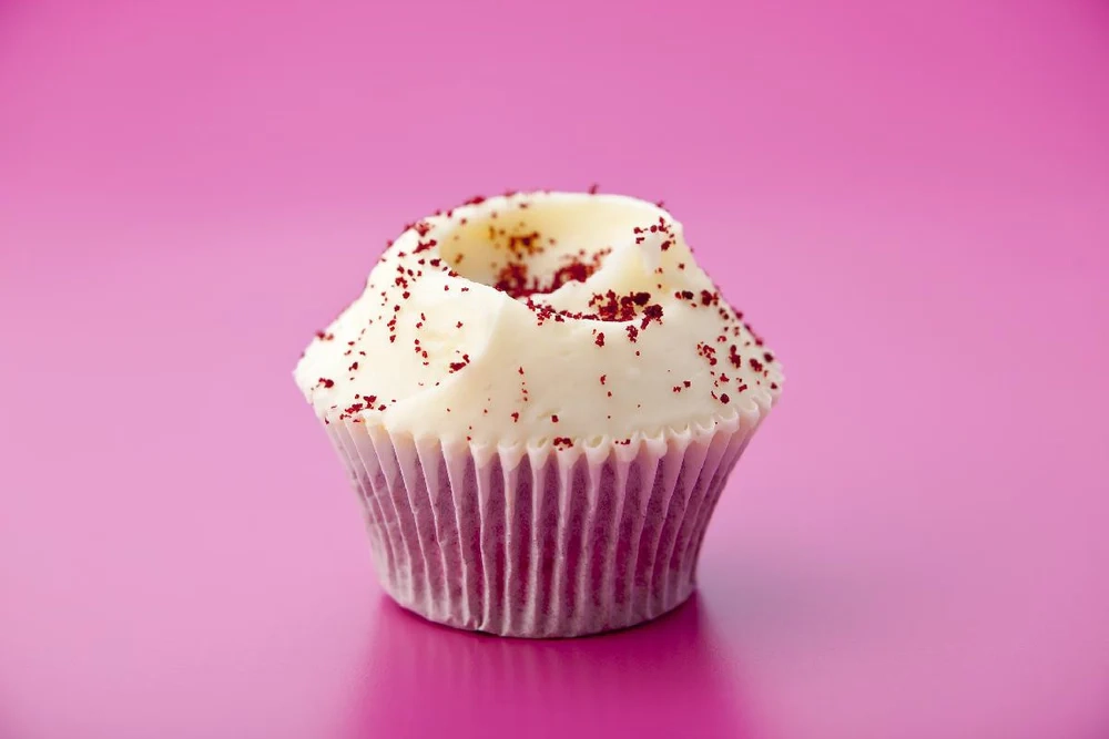 red-velvet-cupcake-rev0-1000x-jpg-643a90fcd8d45123953692.webp